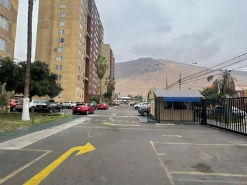Departamento en venta en Thompson / Genaro Gallo, Iquique - 3 dormitorios, 2 baños