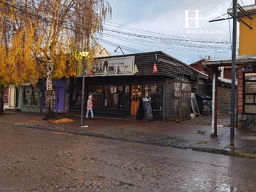 Local Comercial en venta en Restobar y Deptos. en Centro de Coyhaique (172863), Coyhaique - 4 baños