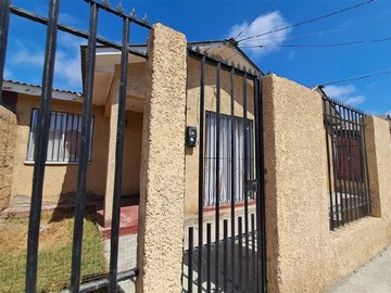 Casa en venta en avenida islon, La Serena - 3 dormitorios, 1 baño