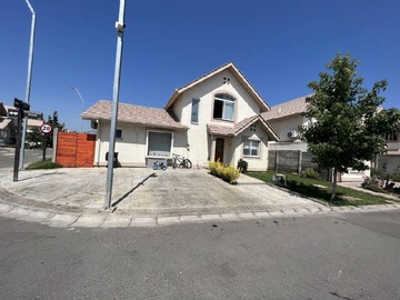 Casa en venta en Se vende casa en condominio alto sacramento, Buin - 4 dormitorios, 3 baños