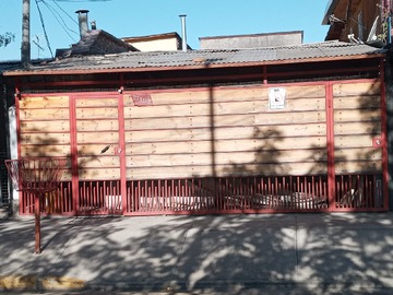 Casa en venta en Teniente Luis Cruz Martínez, La Pintana - 2 dormitorios, 1 baño