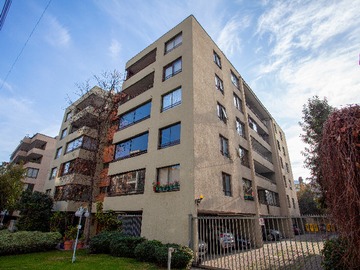 Departamento en venta en Tomás Guevara 2988, Providencia - 3 dormitorios, 3 baños