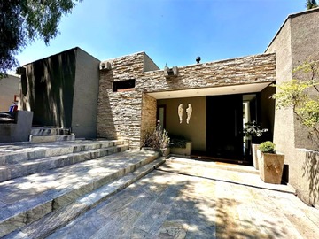 Casa en venta en Cerro la pava chicureo, Colina - 4 dormitorios, 4 baños