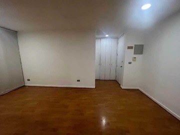 Departamento en arriendo mensual en Moderno Depto con Excelente Conectividad (176683), Santiago - 3 dormitorios, 2 baños