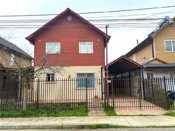 Casa en venta en Valles del country, Talca - 4 dormitorios, 2 baños