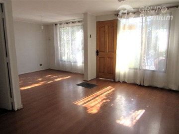 Casa en venta en Magnifica casa en barrio consolidado de Estación Central, Estación Central - 3 dormitorios, 1 baño