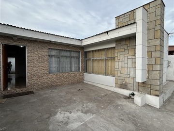 Casa en venta en Cerca universidad católica del Norte coquimbo, Coquimbo - 3 dormitorios, 1 baño