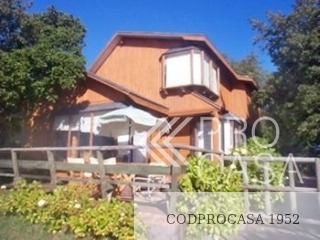 Casa en arriendo mensual en Costanera Pucón - -, Pucón - 4 dormitorios, 3 baños