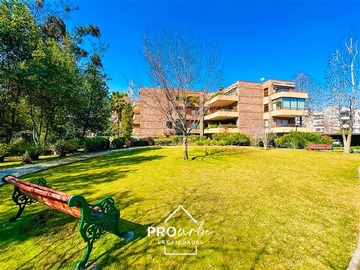 Departamento en venta en Av la Dehesa, Lo Barnechea - 3 dormitorios, 4 baños