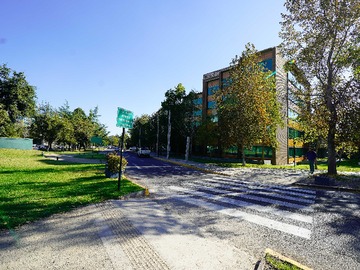 Oficina en arriendo mensual en Amplia oficina con excelente conectividad. (171195), Providencia - 3 dormitorios, 2 baños