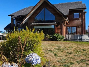 Terreno en venta en Venta Parcela-Casa Pto Varas (81934), Puerto Varas - 6 dormitorios, 5 baños