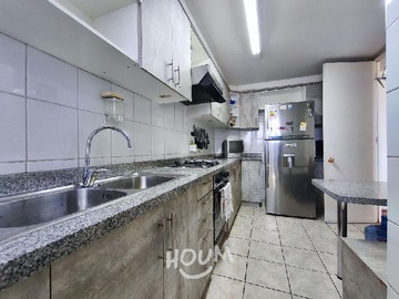 Departamento en arriendo mensual en Avenida Beauchef, Santiago - 3 dormitorios, 2 baños