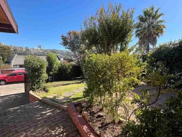 Casa en venta en Viña del Mar, Viña del Mar - 4 dormitorios, 3 baños
