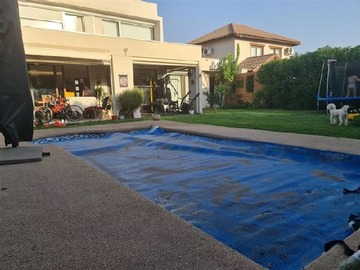 Casa en venta en Santa Filomena / Condominio Taiquen I, Colina - 3 dormitorios, 3 baños
