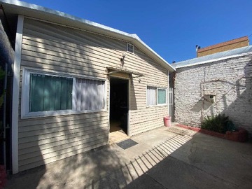 Casa en venta en Oportunidad en venta Casa en Quinta Normal (161262), Quinta Normal - 3 dormitorios, 2 baños