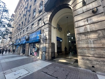 Oficina en venta en Ahumada con huerfanos, Santiago - 4 dormitorios, 1 baño