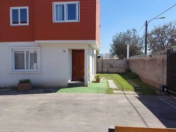 Casa en venta en Vivienda Moderna en Entorno Tranquilo (170283), Peñaflor - 3 dormitorios, 3 baños