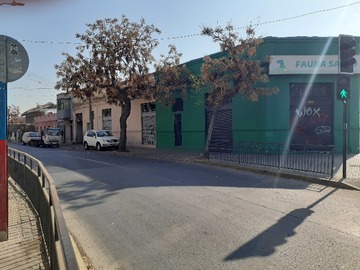 Local Comercial en arriendo mensual en Local Comercial Esquina, Amplio y Moderno (173915), Independencia - 4 baños
