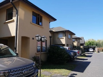 Casa en venta en San Pedro del Valle, San Pedro de la Paz, Región del Biobío 4130000, Chile, San Pedro de la Paz - 3 dormitorios, 3 baños