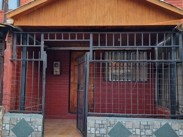 Casa en venta en Costanera Norte/ vicuña Mackenna, Renca - 3 dormitorios, 2 baños