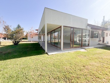 Casa en venta en lonquen 20380, Calera de Tango - 4 dormitorios, 4 baños