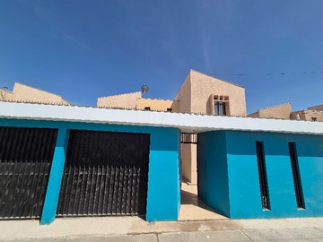 Casa en venta en Casa Remodelada en Villa Las Leyendas (76186), Calama - 5 dormitorios, 3 baños