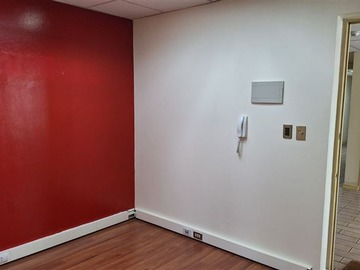 Oficina en arriendo mensual en Compañía / Teatinos / Morandé, Santiago - 3 dormitorios, 2 baños