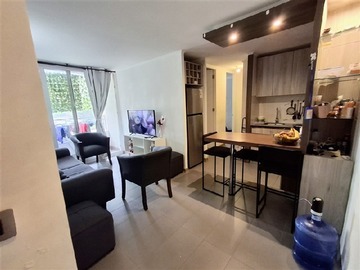 Departamento en venta en Porvenir / Sta. Rosa, Santiago - 2 dormitorios, 1 baño