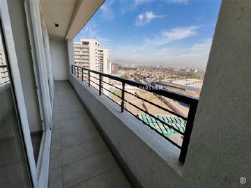 Departamento en arriendo mensual en Metro Carlos Valdovinos Limite San Joaquin Macul, Macul - 2 dormitorios, 2 baños