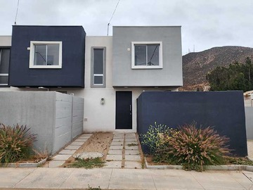 Casa en venta en Moderna y Luminosa, Ideal para Inversión (153953), La Serena - 3 dormitorios, 2 baños