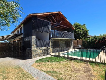 Casa en venta en Jaime Guzmán, Isla de Maipo - 3 dormitorios, 3 baños