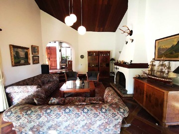 Casa en venta en Casa en venta//las condes (74604), Las Condes - 5 dormitorios, 5 baños