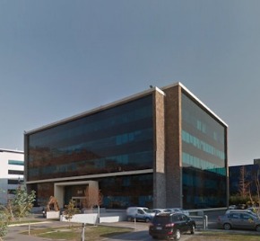 Oficina en arriendo mensual en Ciudad Empresarial / Av. del Valle, Huechuraba