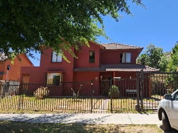 Casa en venta en Barrio grande, Pudahuel - 5 dormitorios, 3 baños