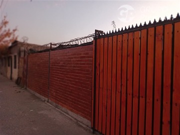 Casa en venta en Avenida eyzaguirre con arturo prat, Puente Alto - 2 dormitorios, 2 baños