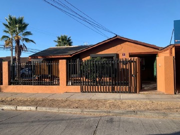 Casa en venta en Jose joaquin perez, Coquimbo - 4 dormitorios, 3 baños