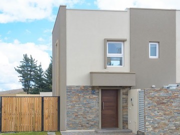 Casa en venta en sector poniente, Temuco - 3 dormitorios, 3 baños