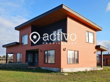 Casa en venta en Ruta 5-sur, Río Bueno - 4 dormitorios, 3 baños