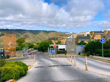 Departamento en venta en Jardín del Mar, Viña del Mar - 3 dormitorios, 2 baños