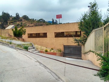 Estacionamiento en venta en Canal Kirke 330, Viña del Mar