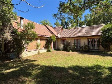 Parcela en venta en Condominio Huertos de Rangue, Paine - 4 dormitorios, 3 baños