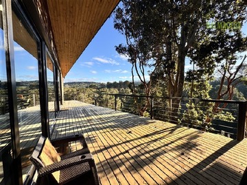 Casa en venta en A solo 3 km de Puerto Varas, orillas del Río Maullín, Puerto Varas - 5 dormitorios, 4 baños