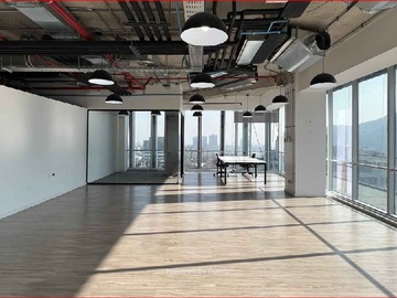 Oficina en arriendo mensual en Arrienda Oficina Av. las Condes 188 M2 UF 92 Vitacura