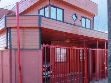 Casa en venta en Pablo Neruda 1, Coronel - 4 dormitorios, 1 baño