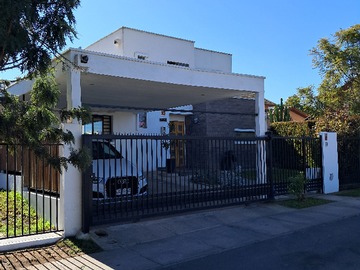 Casa en venta en monumento natural laguna los cisnes 2026, La Serena - 4 dormitorios, 4 baños