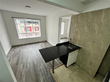 Departamento en arriendo mensual en Metro Santa Lucia, Santiago - 1 dormitorio, 1 baño