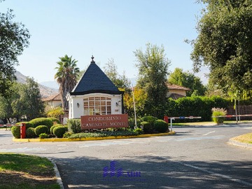 Casa en venta en Condominio El Monte, Colina, Santiago Metropolitan Region 9340000, Chile, Colina - 4 dormitorios, 4 baños
