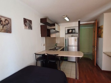 Departamento en venta en Metro santa lucia, Santiago - 1 dormitorio, 1 baño