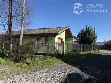 Casa en venta en Avenida Segunda Faja con Bellavista, Villarrica - 3 dormitorios, 1 baño