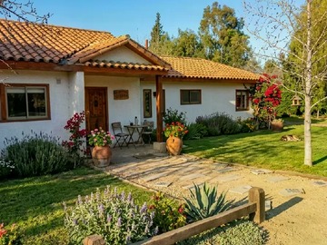 Casa en venta en Av. Chicureo 2880, casa 18, Colina - 4 dormitorios, 4 baños